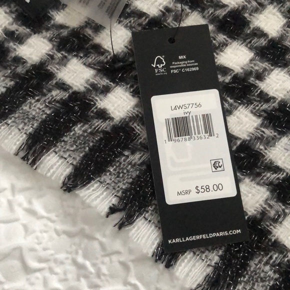 Karl Lagerfeld Black & White Plaid Rectangular Scarf Eiffel Tower Patch NWT - Picture 3 of 16